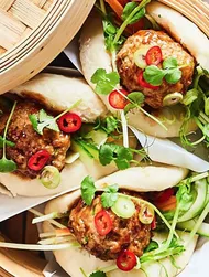 Dampede boller med Teriyaki kødboller