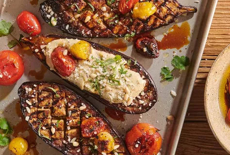 Grillet aubergine med tamarindpasta