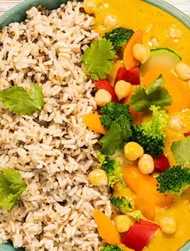 Karrysauce med sojasauce og kokosmælk