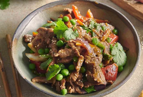 Krydret wokret med oksekød