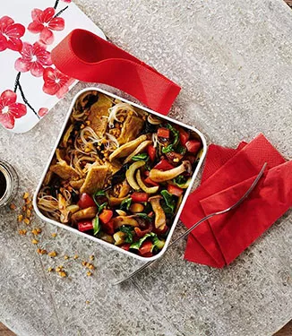 Bentoboks med omelet og grøntsager