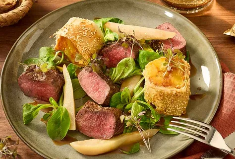 Vildt med kimchi-kartoffel-strudel